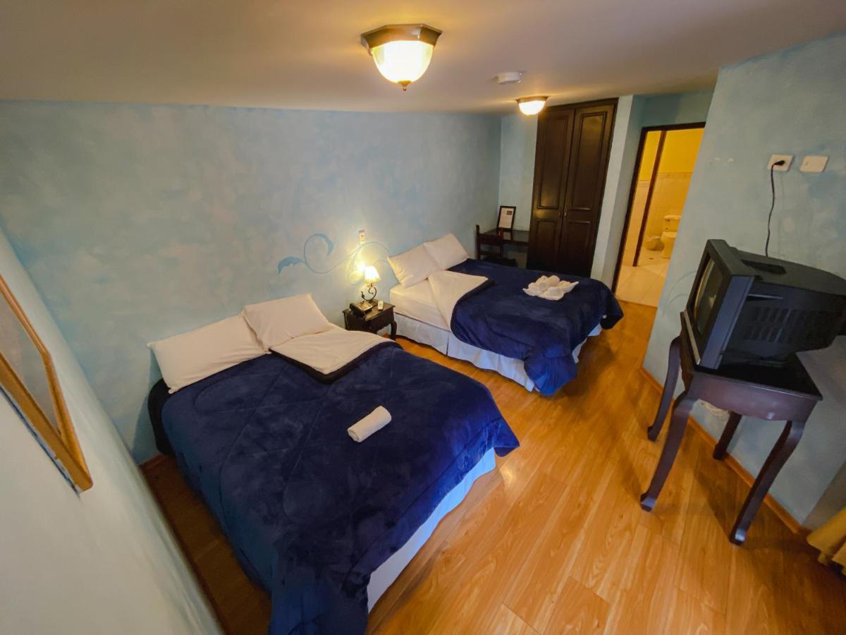Golden Rest Latacunga Hotell Eksteriør bilde