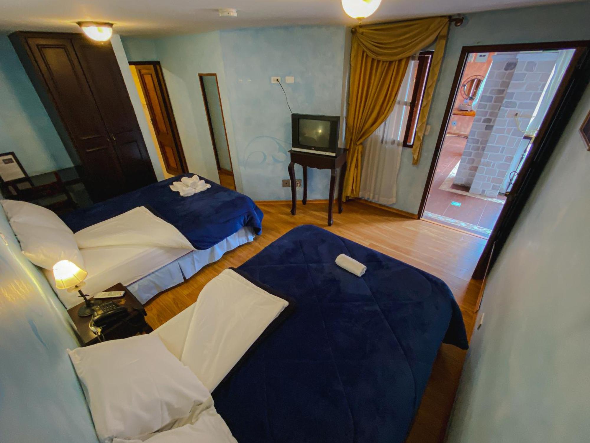 Golden Rest Latacunga Hotell Eksteriør bilde
