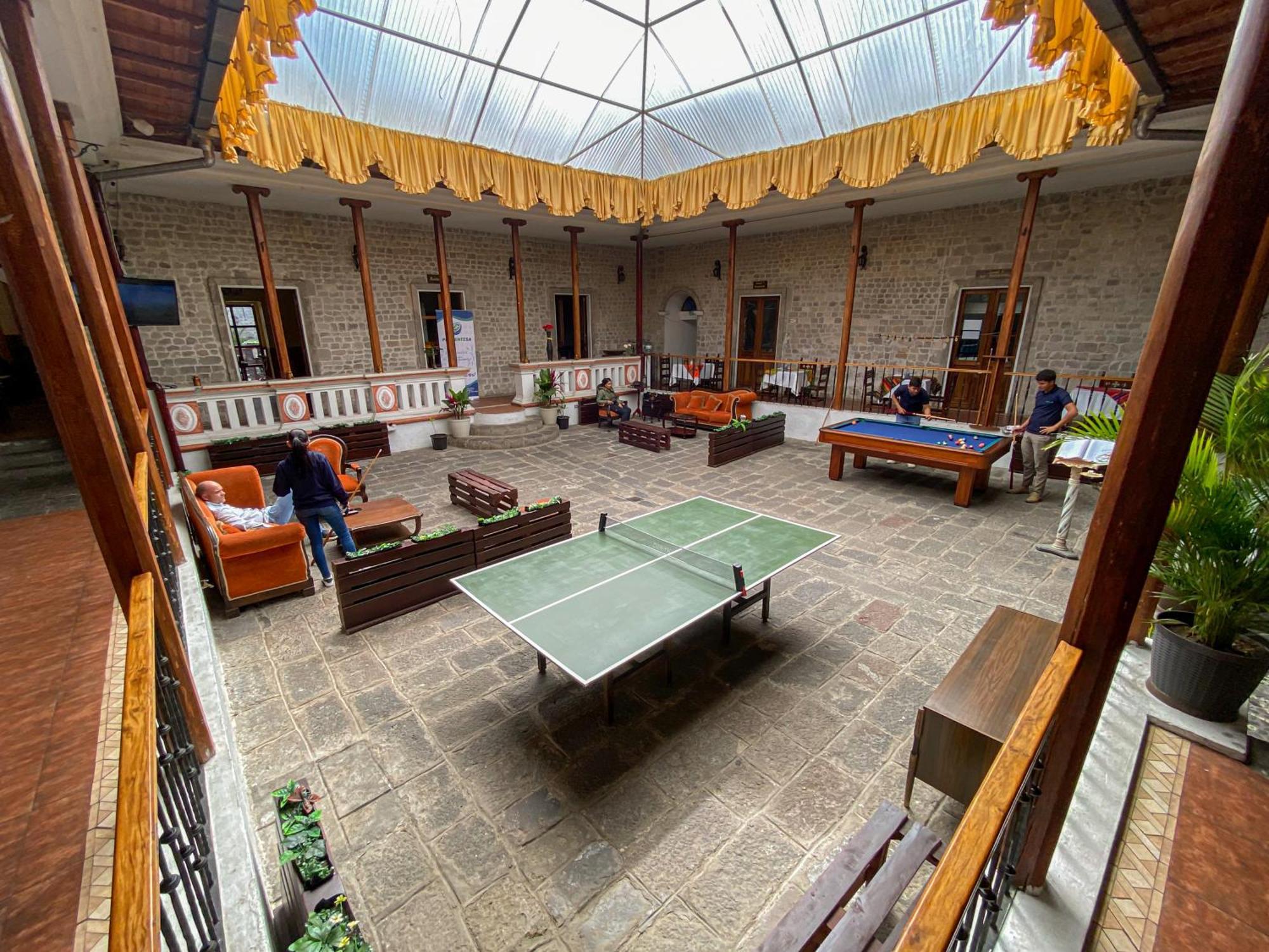 Golden Rest Latacunga Hotell Eksteriør bilde